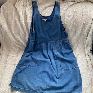 Aritzia Wilfred dress